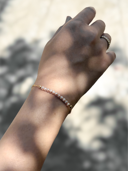 Dainty Fresh Pearl Bracelet