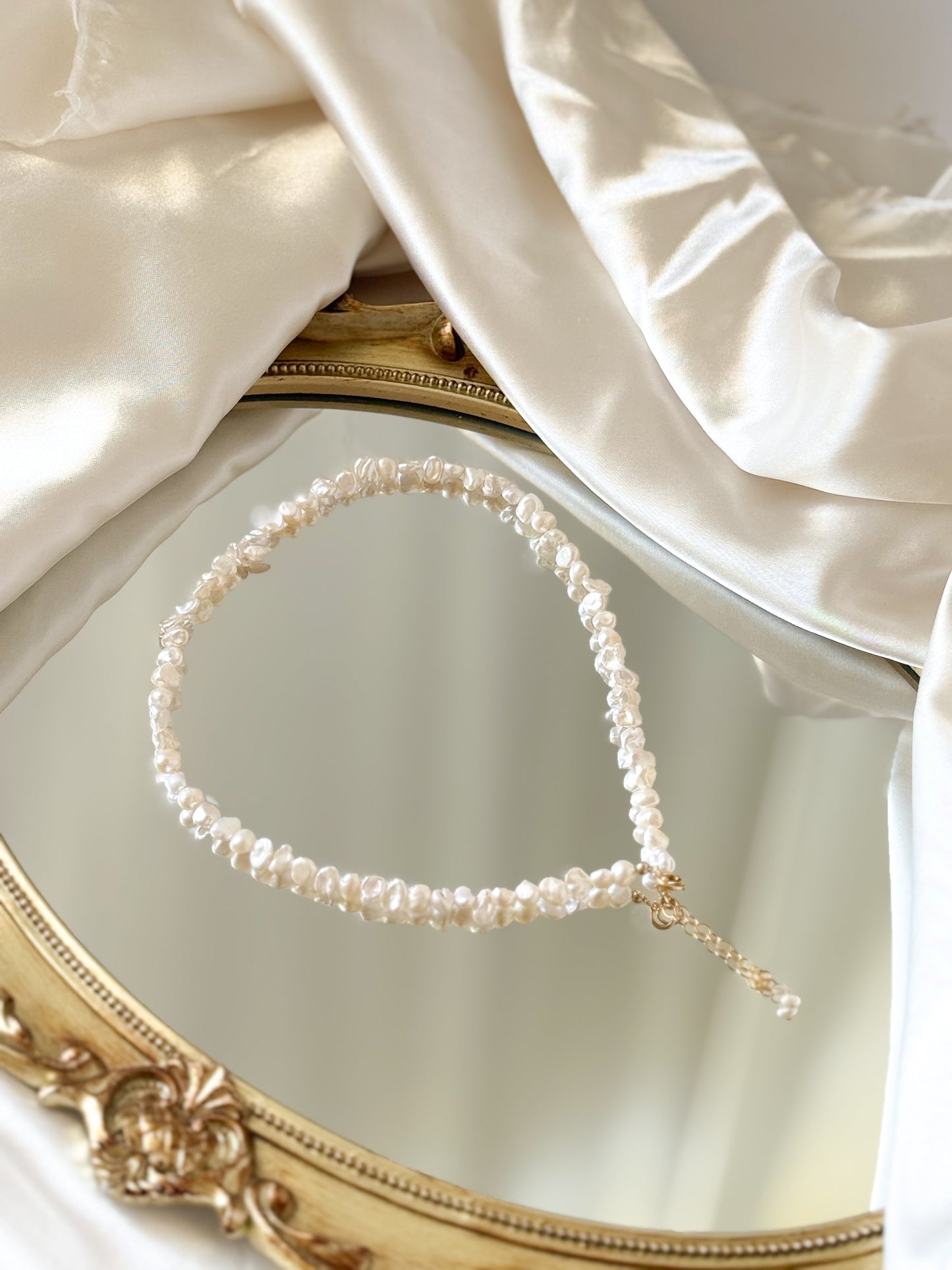 AILA Pearl Necklace