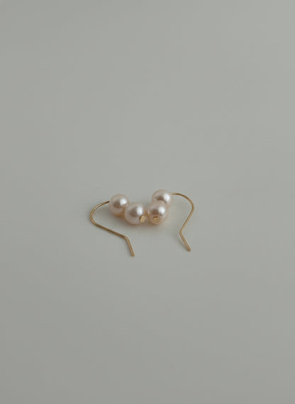 The Pearlescence Earrings