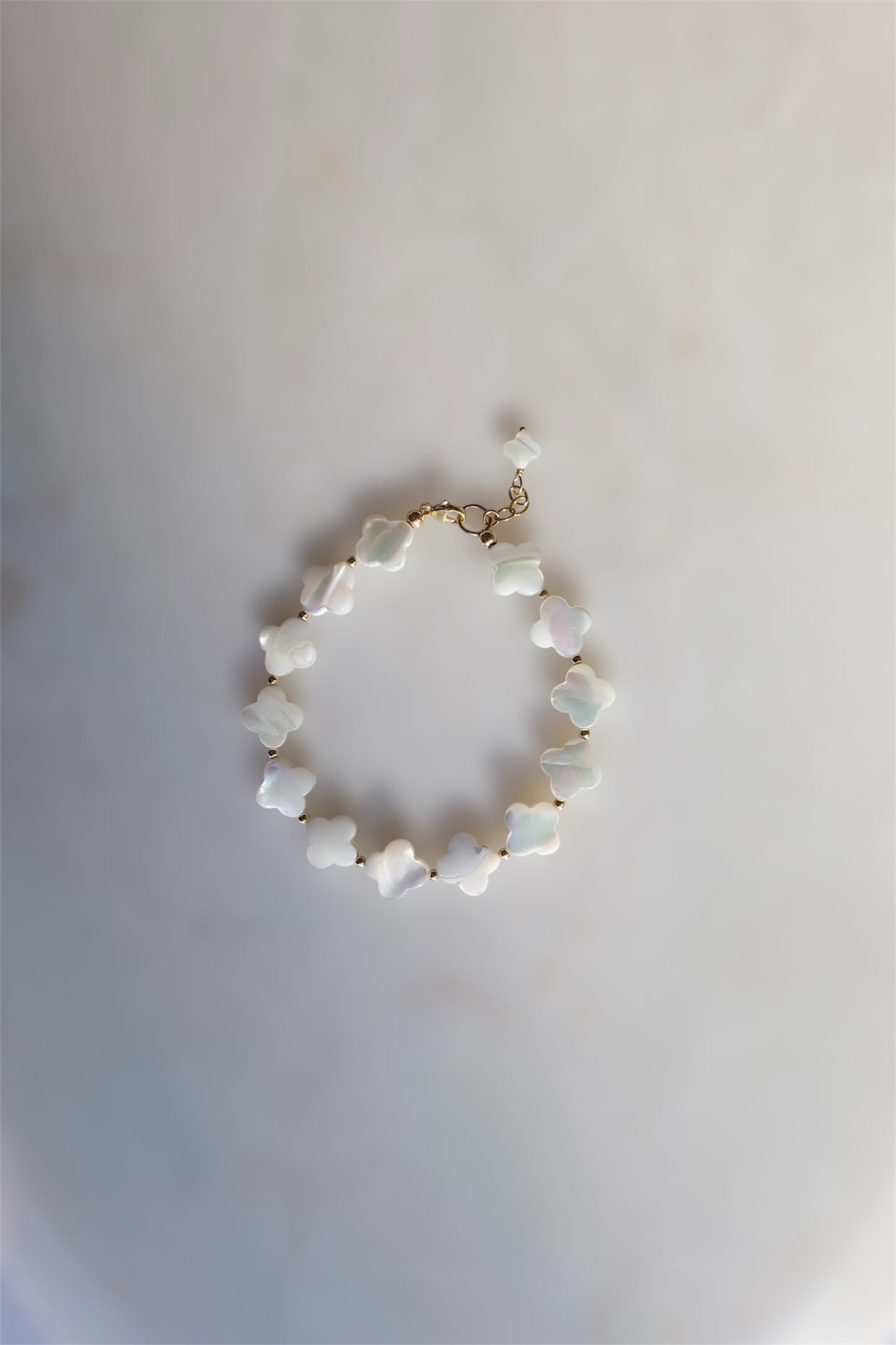 Nacre Bloom Bracelet