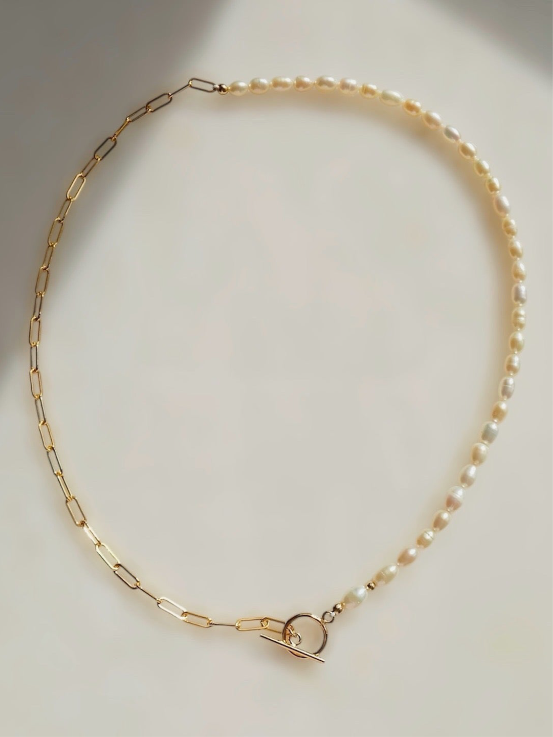 Golden Elegance Pearl Clasp Necklace