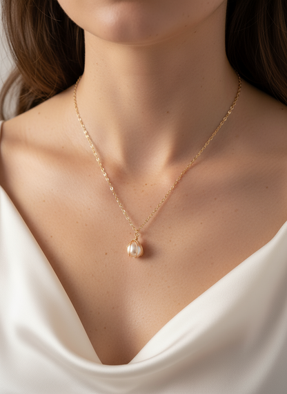 Peachy Wrap Pearl Necklace