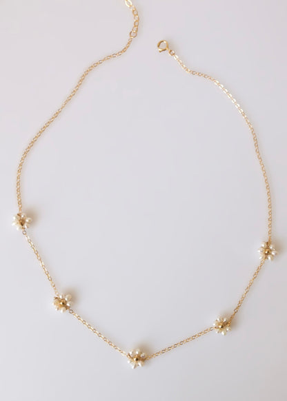 SHASTA Daisy Pearl Necklace