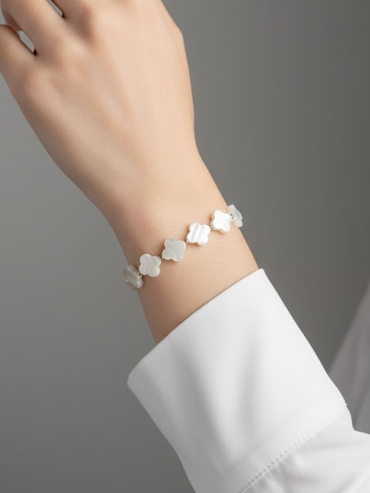 Nacre Bloom Bracelet