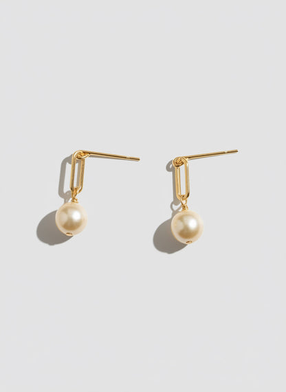 The Moonlit Beauty Pearl Earrings