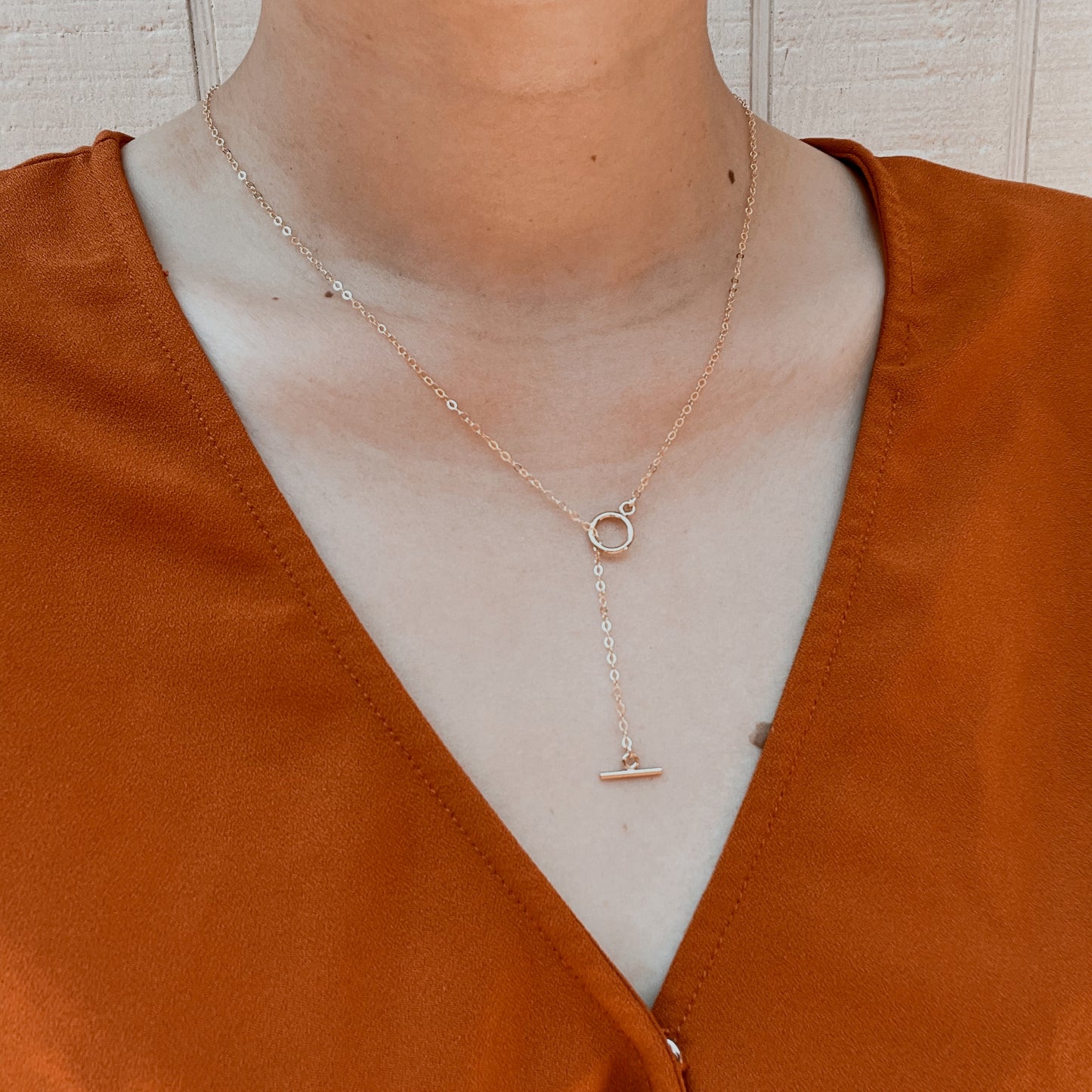 Minimal Dainty Toggle Necklace