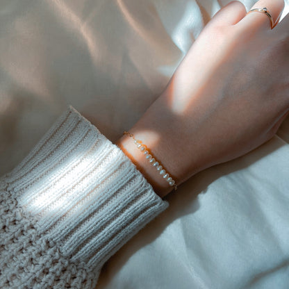 Dainty Fresh Pearl Bracelet