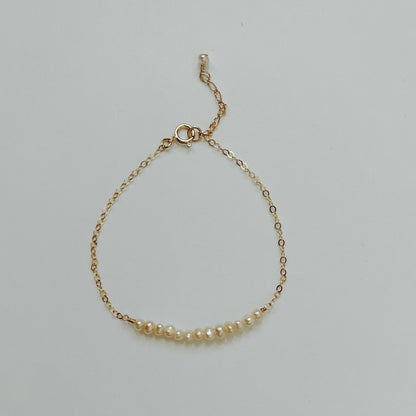 Dainty Fresh Pearl Bracelet